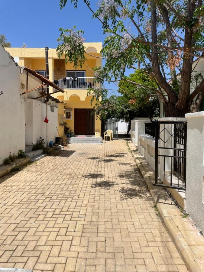 Betul Guest House Famagusta  Buitenkant foto