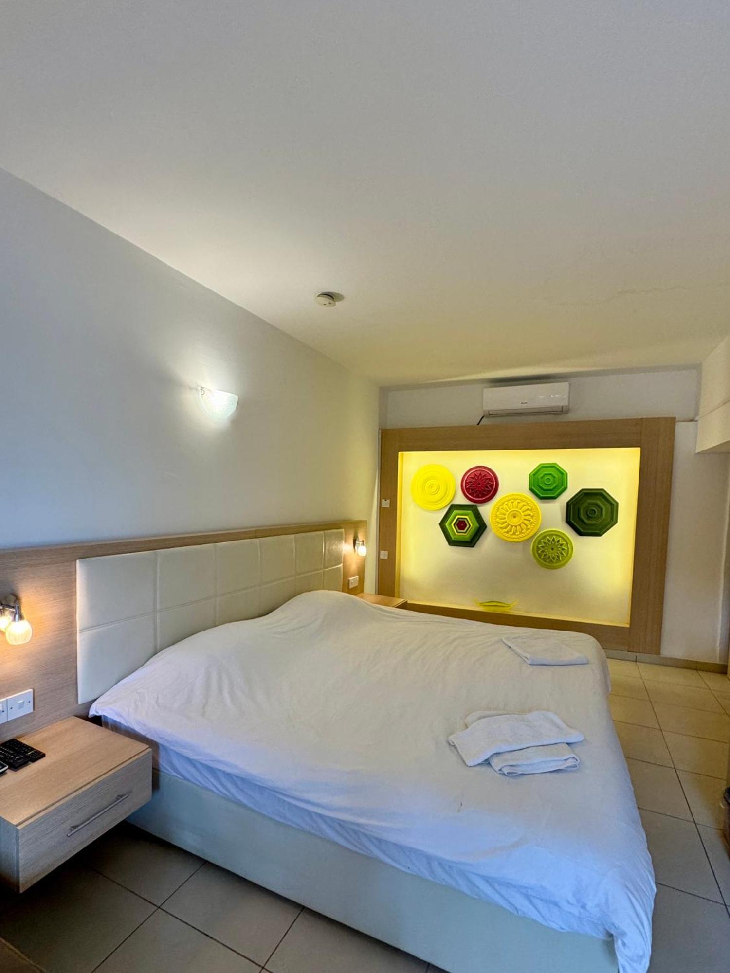 Betul Guest House Famagusta  Buitenkant foto