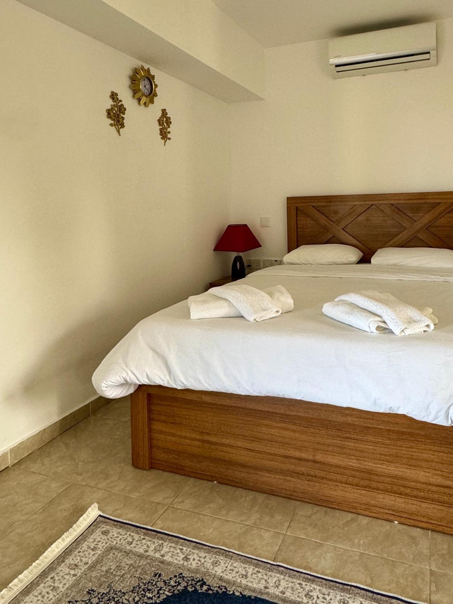 Betul Guest House Famagusta  Buitenkant foto