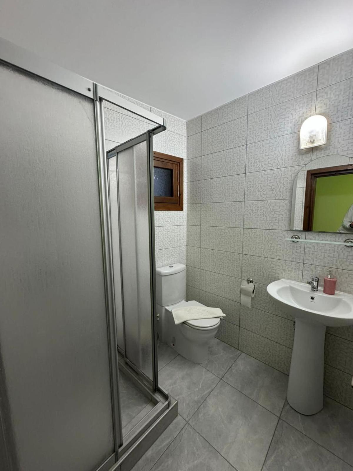 Betul Guest House Famagusta  Buitenkant foto