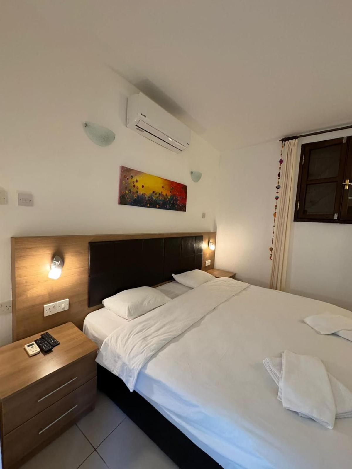 Betul Guest House Famagusta  Buitenkant foto